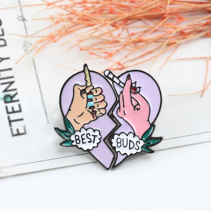 2pcs/set Broken Heart Enamel Pins Creative Wine Pizza BEST BUDS Smoke Brooches Clothes Bag Lapel Pin Badge Lovers Friend Jewelry