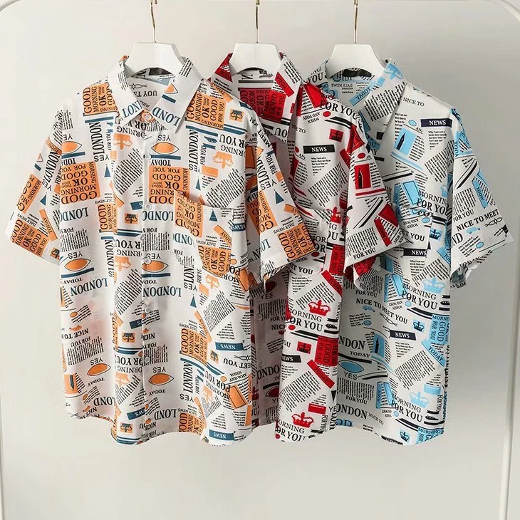 

Summer High Quality Mens Hawaiian Shirt Newspaper Printed Short Lapel Sleeve Big Us Size Hawaii Men Beach Floral Shirts M-3XL