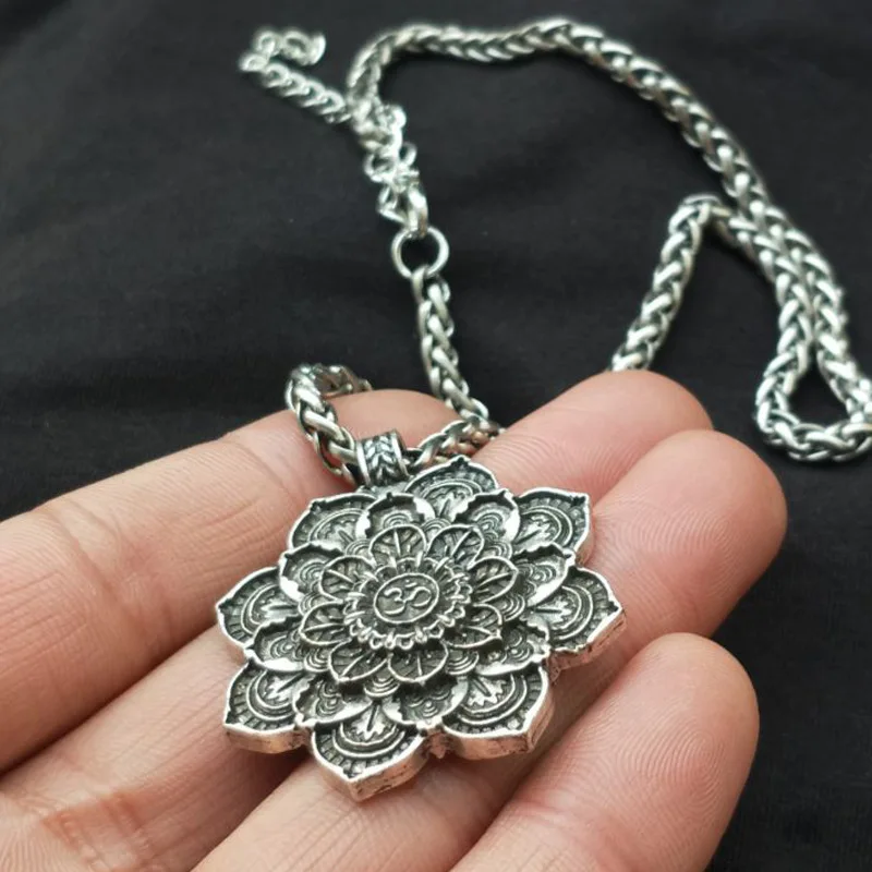 Wiccan Vintage OM Mandala Amulet Lotus Meditation Pendant Necklace Spiritual Tibetan Geometry Religious Necklaces Lovers Jewelry