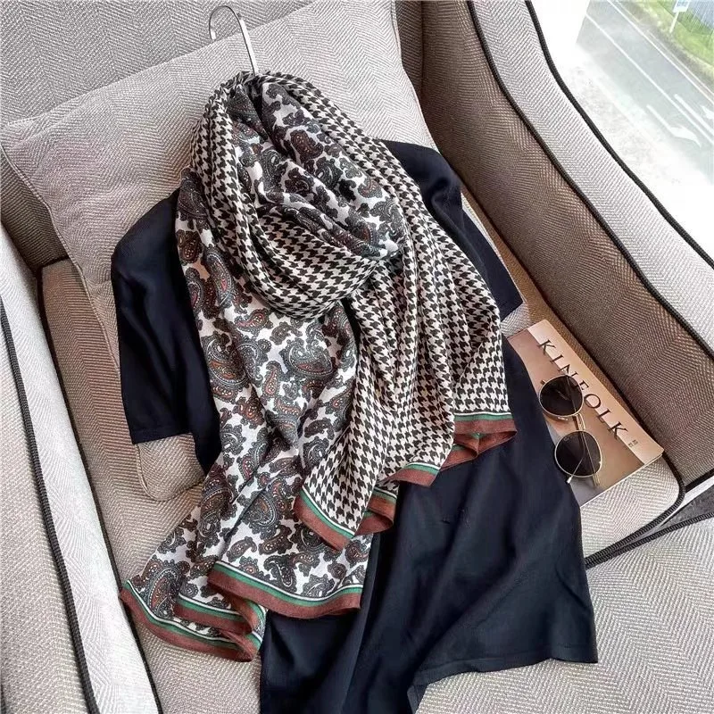 

Women Lightweight Plaid Paisley Printed Scarf Cape Fall Winter Fashion Boho Scarves Head Wraps Shawls Long Blanket Soft Stoles