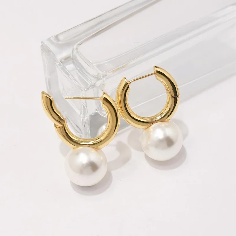 Classic Gold Color Style Small Buckle Hoop Earrings Top White Pearl Earrings Women Fashion Jewelry