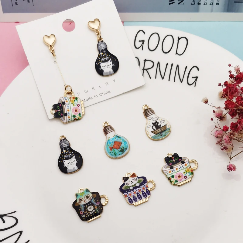 10pcs Light Bulb Cat Cup Cat Enamel Charms Dangle Jewelry Earrings Bracelet DIY Accessoy Cute Animals Pendants Golden Base YZ775