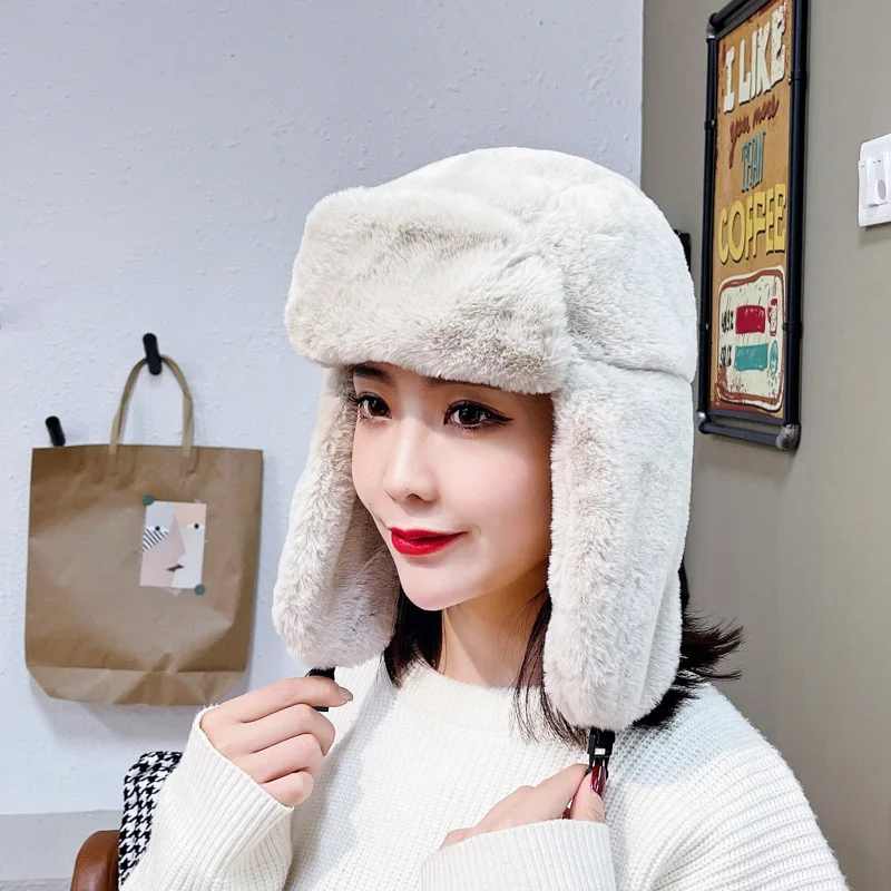 2021 New Fashion Women Bomber Hats Faux Fur Warm Thicken Earflap Caps Autumn Winter Black White Ear Protect Russian Ski Hat