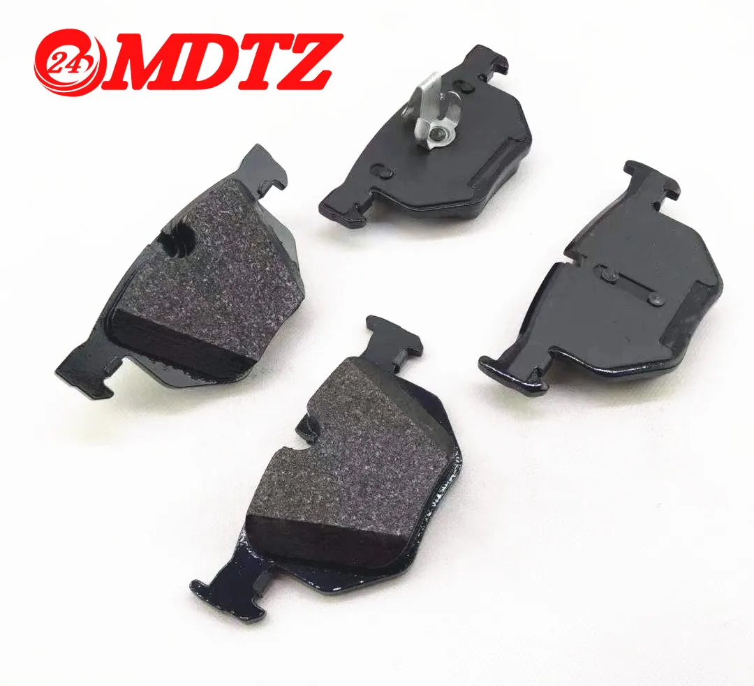 High quality auto disc brake pads D1267 34216774692 for BMW E87 E81 E90 F30 F35 120 320 X1