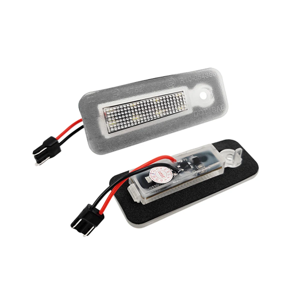 Lampada targa a LED bianca senza errori 2Pcs per Chrysler 200 2015 2016 2017