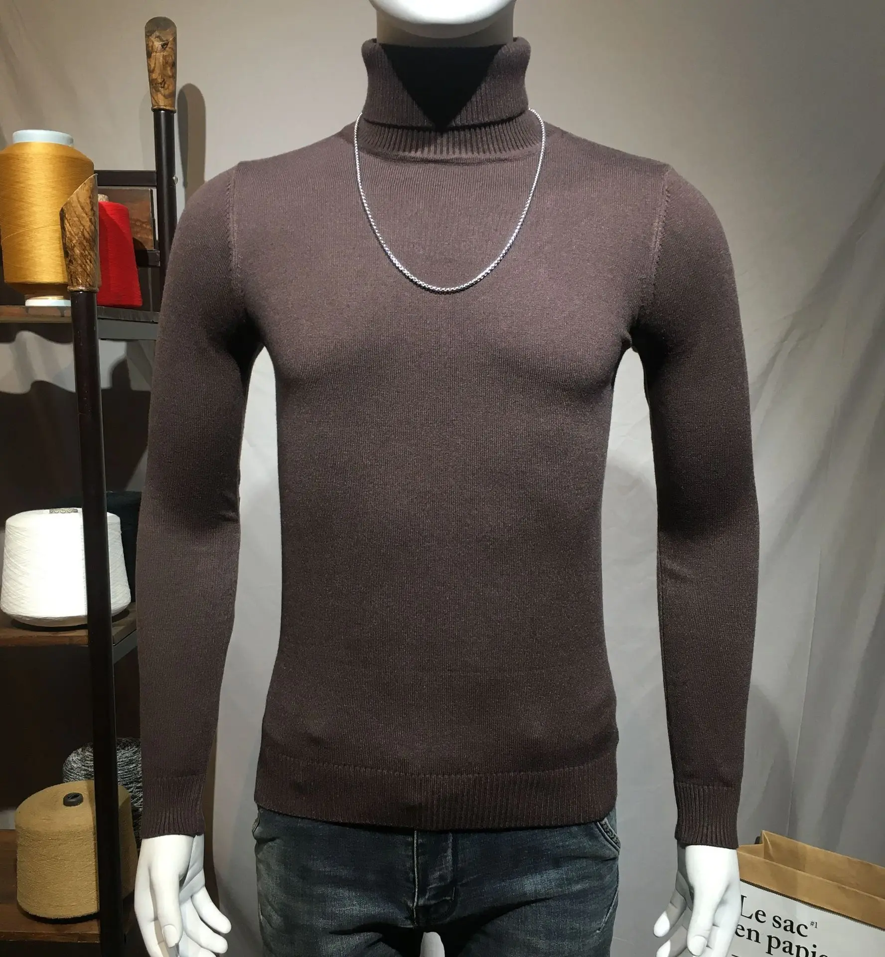 

MRMT 2024 Brand New Men's Sweater Turtle Neck Fashion Pullover Sweater for Female Solid Color Base Tops Sweater