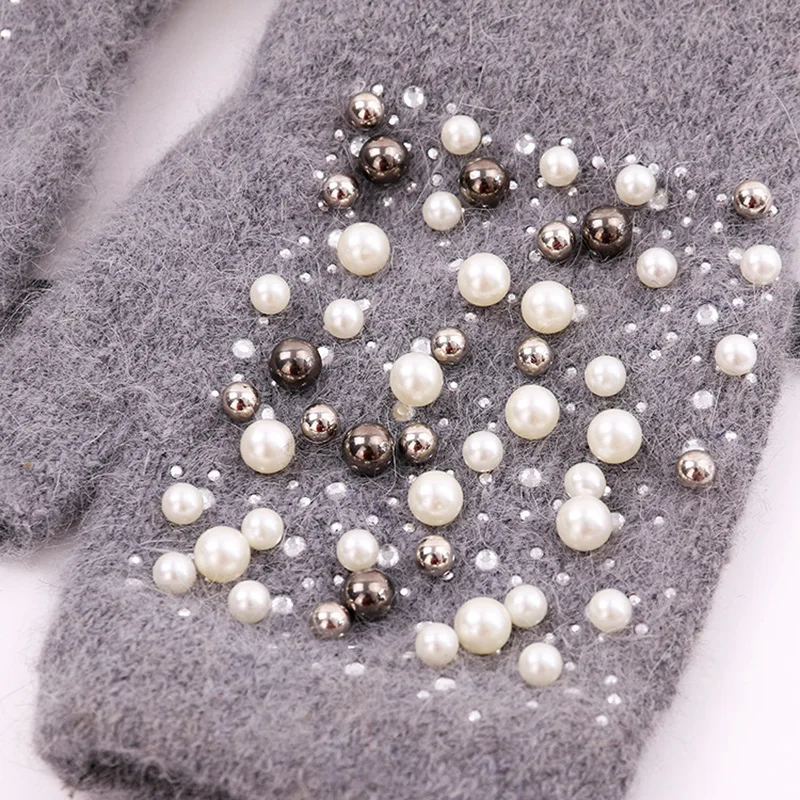 Winter Rabbit Fur Thicken Warm Knit Gloves Fashion Women Elasticity Diamonds Pearl Half Finger Touch Screen Gloves H22