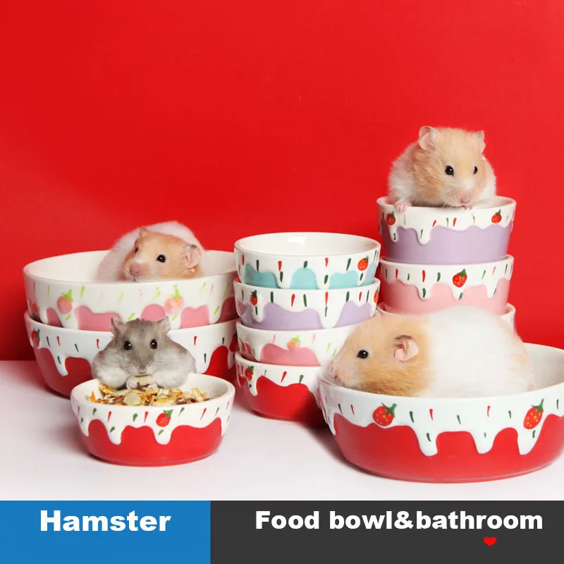 Cute Strawberry Small Pet Food Bowl Hamster Ceramic Food Bowl Quality Guinea Pig Bathroom Toilet for Bathing Sand