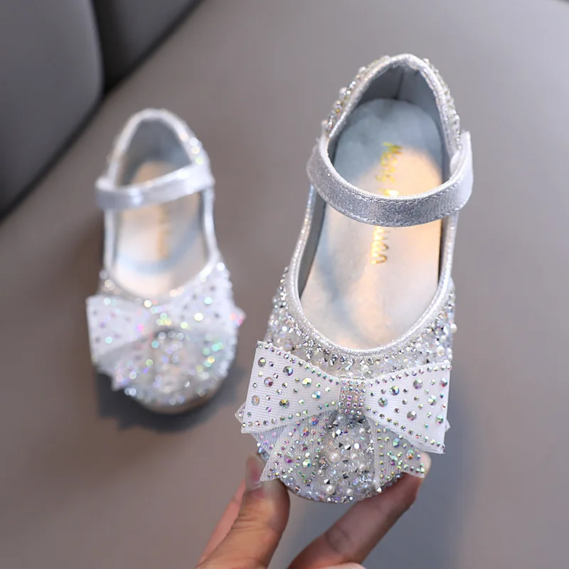 

2023 New Princess Shoes Rhinestone Bow Children Single Shoes Girls Party Performance Dance Shoes Baby Student Flats Size E877