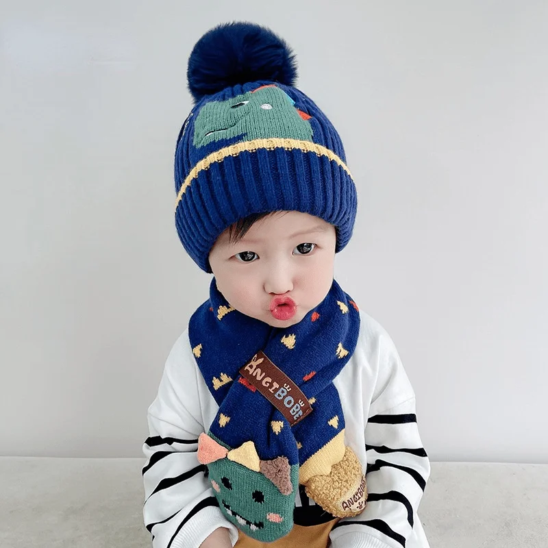 Children\'s winter/autumn woolen cap for boys and girls warm scarf gloves combination baby jumper knitted hat