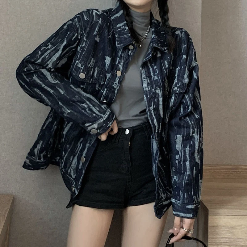 

2022 spring new jeans jacket versatile HK fashion retro loose versatile denim jacket handsome cardigan top Turn-down Collar