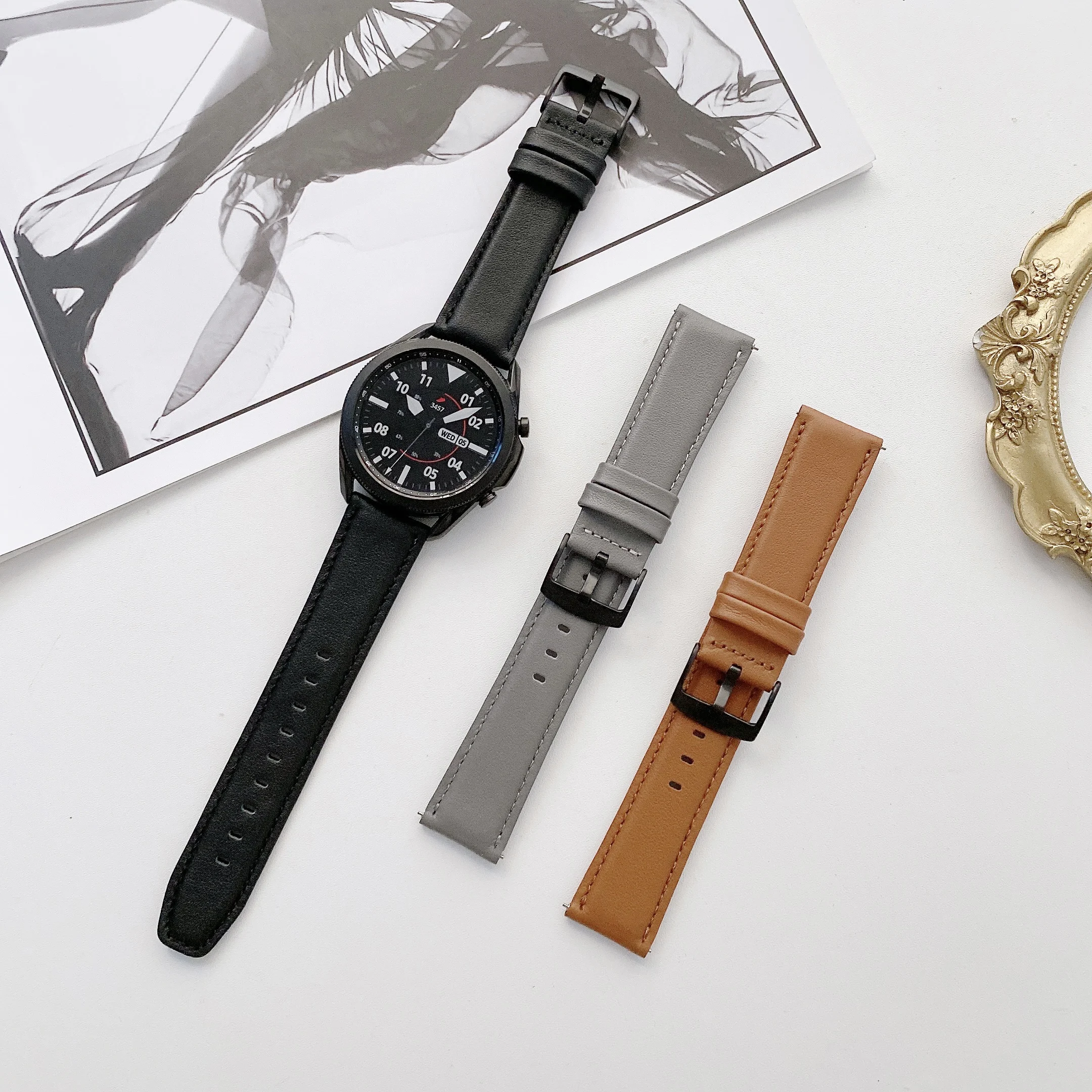 22mm Leather strap For Huawei Watch GT2/Samsung Galaxy watch 3 S3/Active 2 Men/Women bracelet wristband For 20mm Galaxy Watch 4