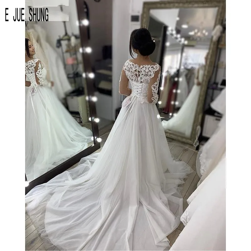 E JUE SHUNG Robe De Mariage Long Sleeves boho Wedding Dresses Button Back Lace Appliques Vintage Beach Bridal Gowns