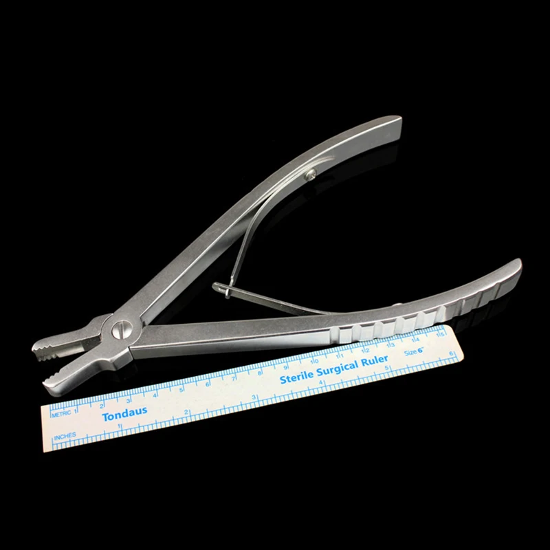 Orthopaedic instrument Medical spine lumbar Cervical vertebra Long tail bone screw Nail scissor Pedicle U-shaped Breaker cutter