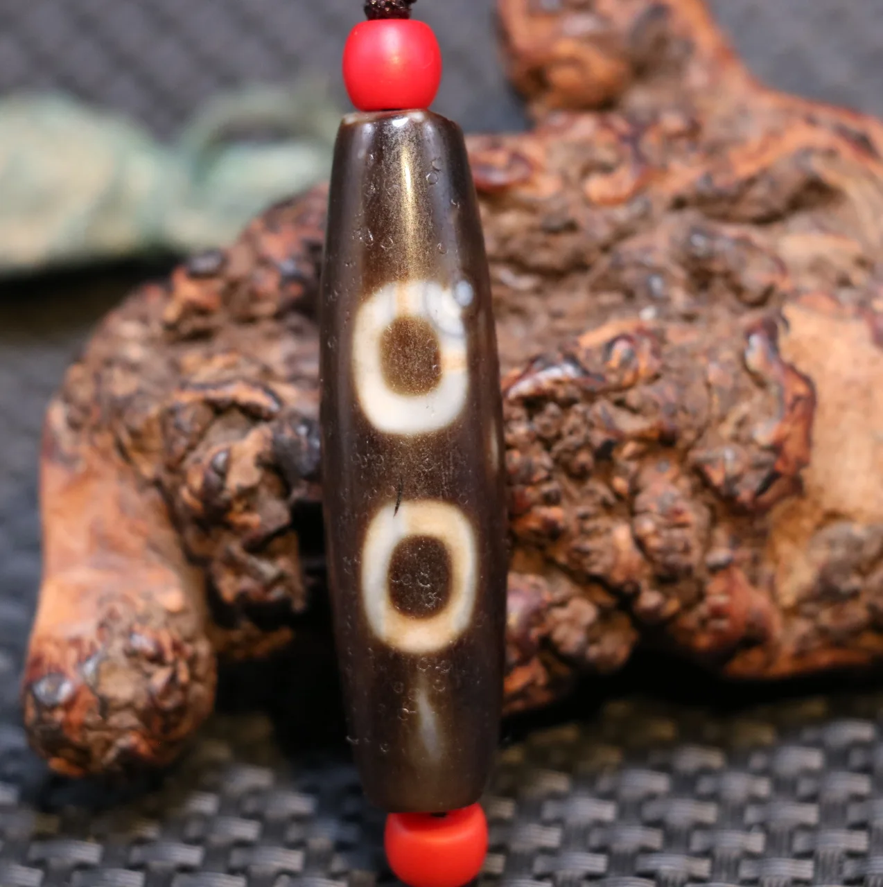 Treasure LKbrother Top Quality Magic Energy Tibetan Old Agate OM Wishing Word 2 Eye  dZi Bead Totem UPD1201B