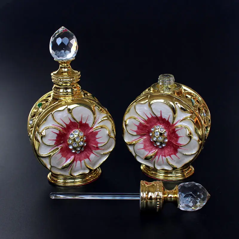 12ml Vintage Metal Perfume Bottle Glass Essential Oil Dropper Bottle Arab Style Stopper Bottle Wedding Decoration Gift