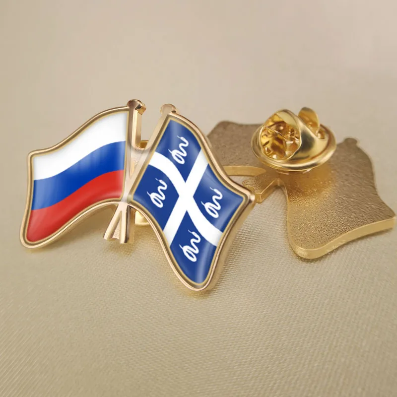 Russian Federation and Martinique Crossed Double Friendship Flags Lapel Pins Brooch Badges