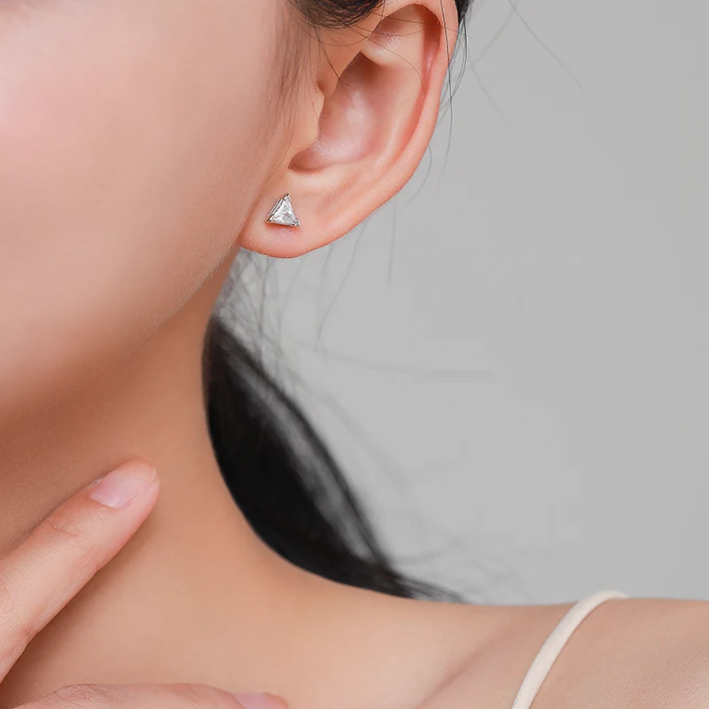 Ailmay Top Quality Real 925 Sterling Silver Simple Triangle Stud Earrings For Women Dazzling Clear Zircon Fine Jewelry