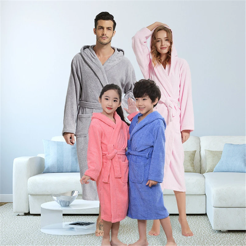 Kids Casual Homewear Winter халат домашний Solid Family Robe  Adult Boy Girls Hooded Toweling Terry Robe Cotton warm Bathrobe