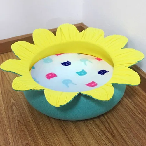 Pets Flower Shaped Cat Bed Turquoise/Yellow Ø 50 Cm