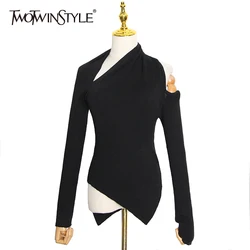 TWOTWINSTYLE-suéter de manga larga con cuello Irregular para mujer, suéteres de punto ahuecados, de un solo hombro, color negro, estilo 2022