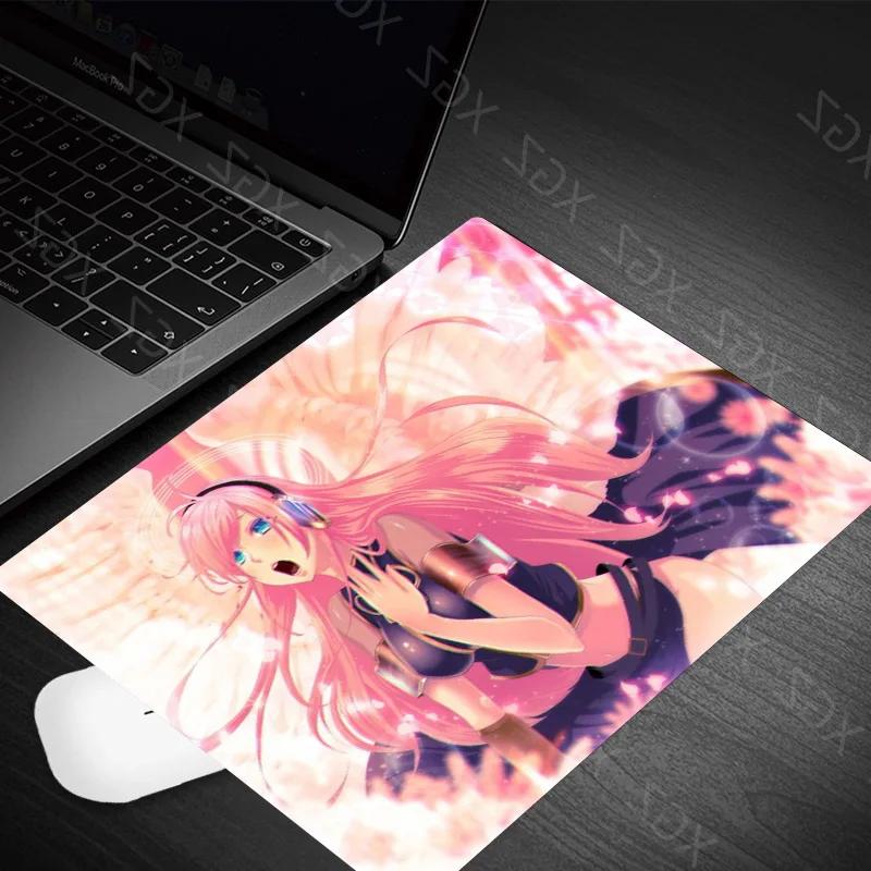 Yzuoan Pink Anime Sexy Mouse Pad Gamer Pad Computer Desk Pad Mouse Keyboard 22X18CM Pad Game Hot-selling Home Mouse Pad