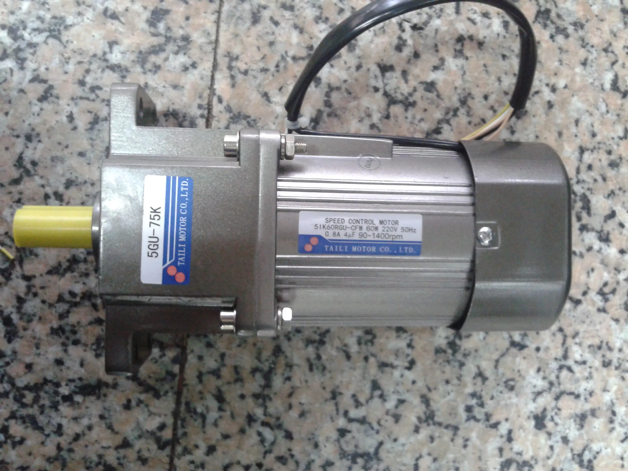 AC220V 120W 5IK120RGU-CFW motor 5IK120RGU-CF gear reducer motor