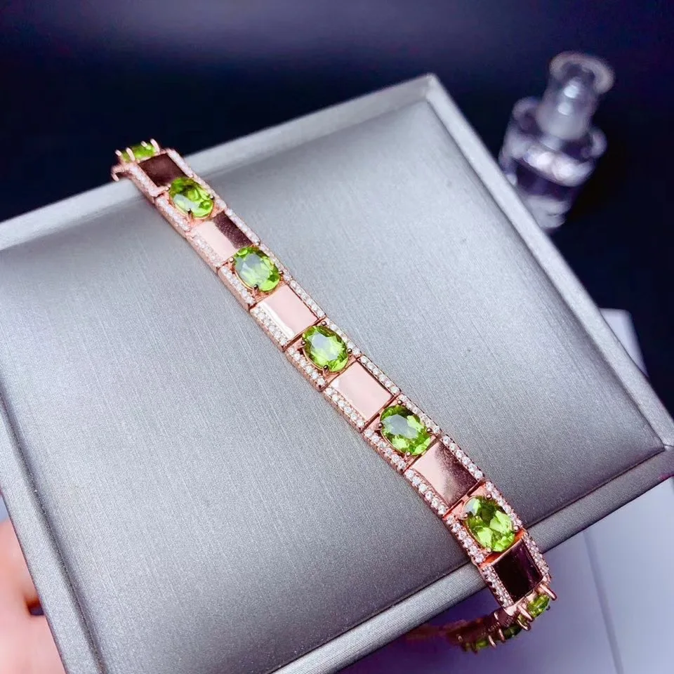 

New olivine women's bracelet. The latest design. Personality. Exquisite. 925 Sterling Silver Rose Gold