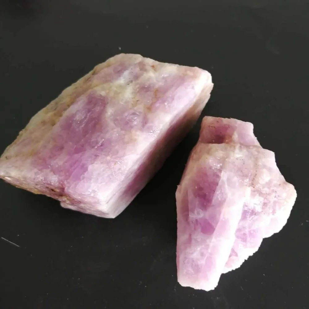 

Natural Purple Kunzite Quartz Crystal Rough Mineral Stones Healing Natural Stones and Minerals Collectibles Aquarium Decoration