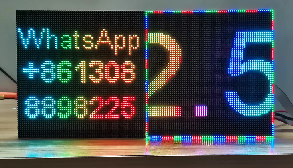 Panneaux LED P2.5 RGB 64 × 64 1/32 Scan, Module vidéo d'intérieur polychrome