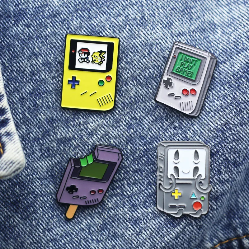 Interesting Cartoon Retro Recreational Machines Brooch Originality Lapel Badge Denim Jacket Backpack Pin Children Fashion Gifts