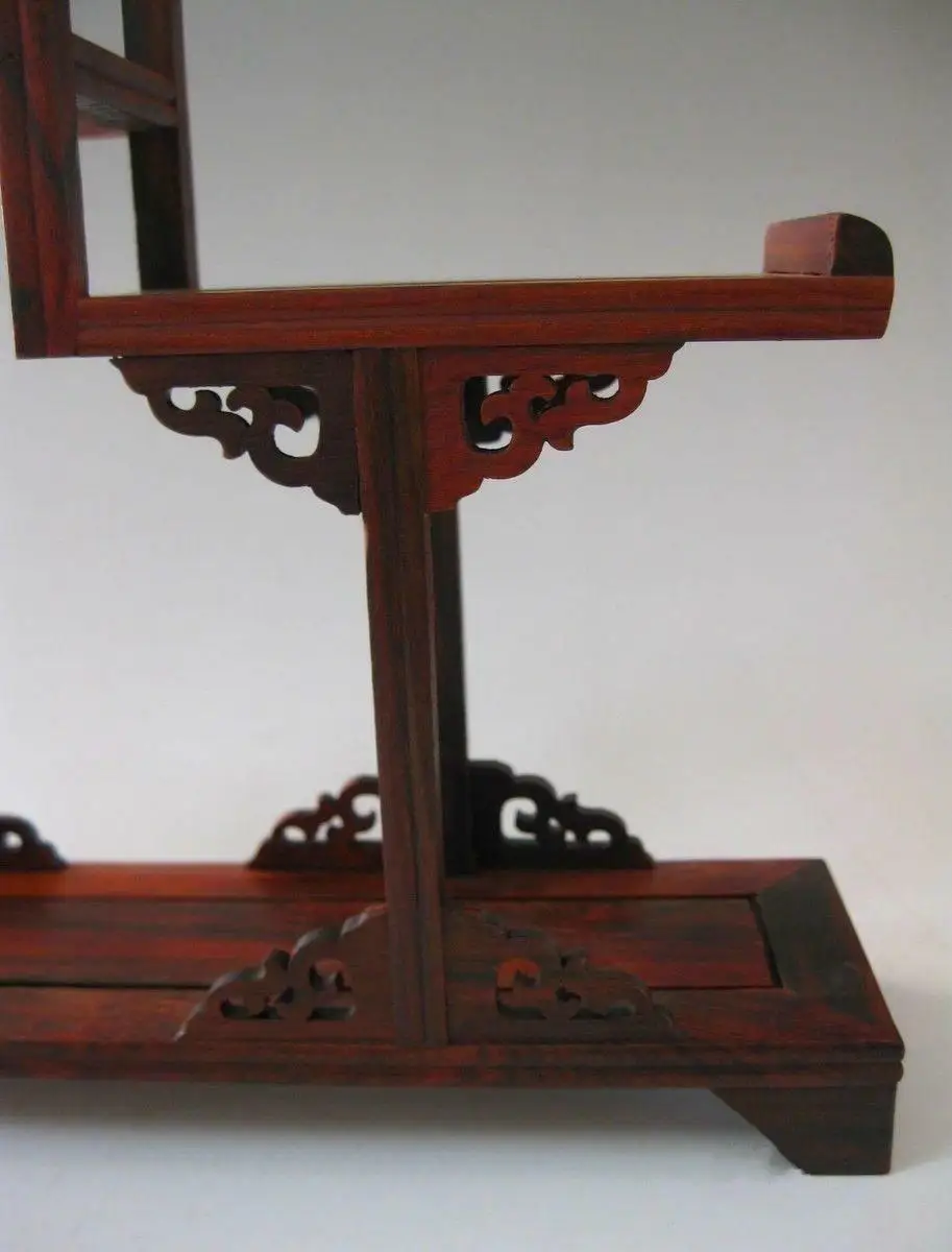 Nice Chinese suanzhi wood carved put small curio stand/shelf or Anique display