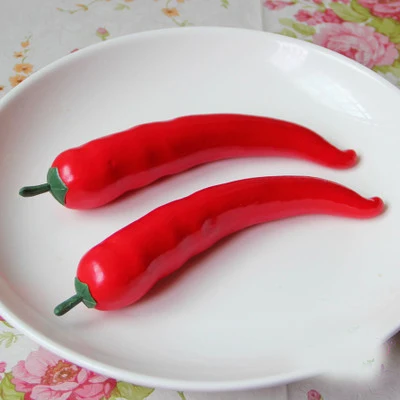 

Simulation Red Chili Pepper Foam Vegetable Fake Fruit Toy Food Play House Toy Children's Kitchen Decorate Teaching Aid 2021