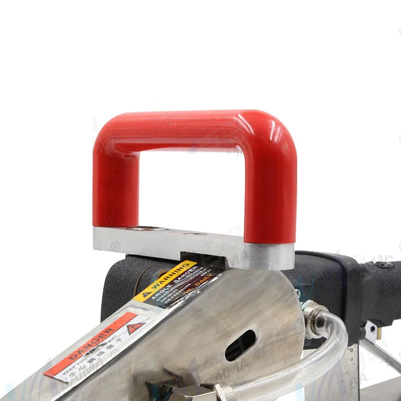 Potente pelatrice pneumatica portatile per aspirapolvere per carta straccia in cartone X8 nella fabbrica di cartoni