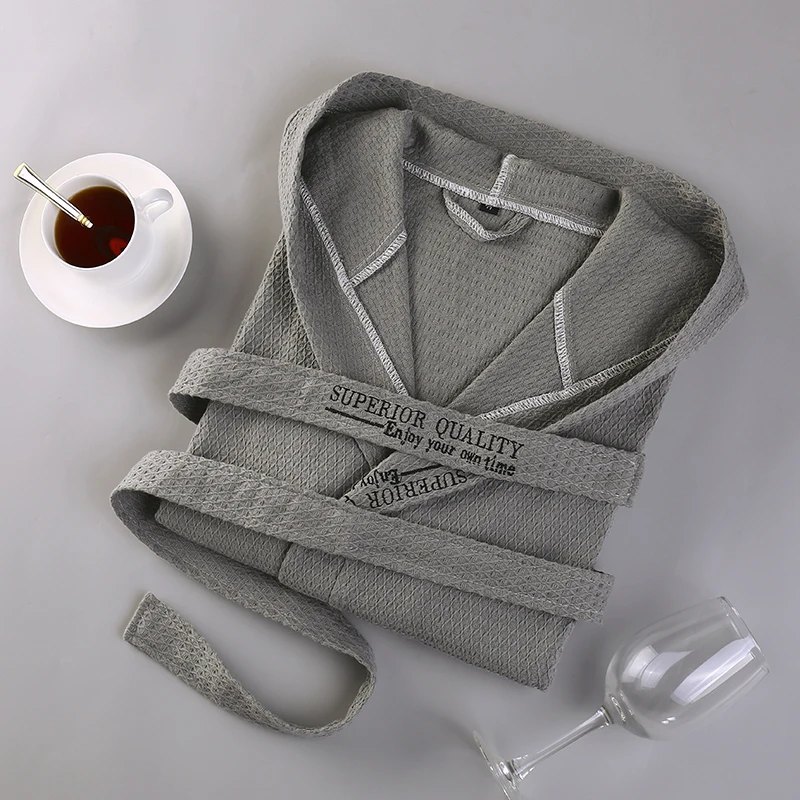 Summer Women Waffle Bathrobe 100%Cotton Bridesmaid Long Hooded Bath Robe Men LightWeight Waffle Solid Dressing Gown Sleepwear