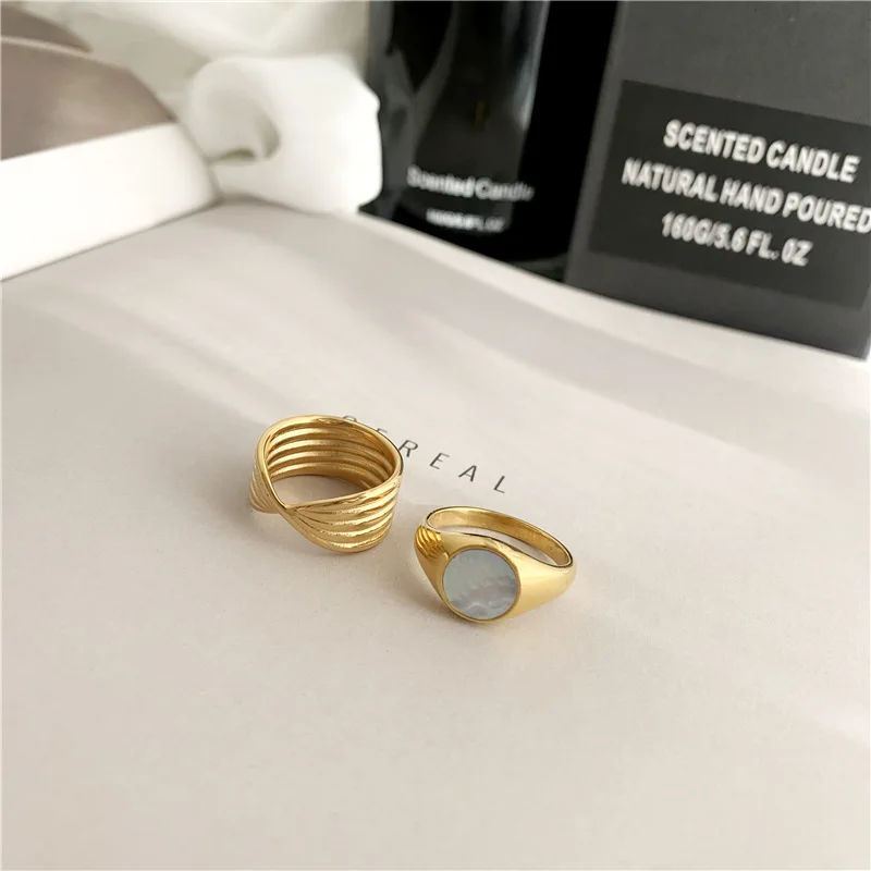 YUN RUO 2021 Personality Natural Shell Ring for Woman Exaggerated Index Finger Ring 316 L Titanium Steel 18K Gold Color Jewelry