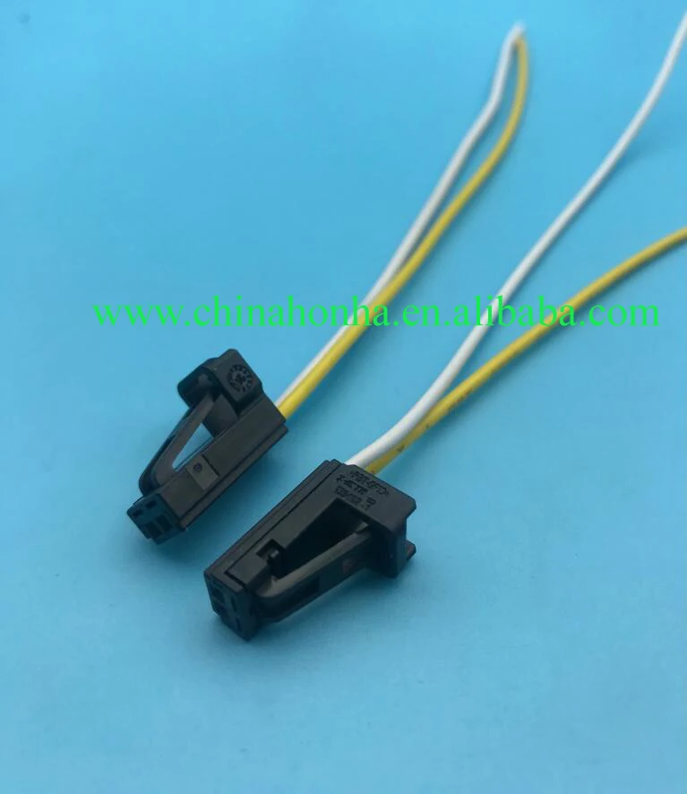 

2 pcs 4B0971832 For A3 A4 A5 A6 A8 Seat 2 PIN Connector with wire or without wire