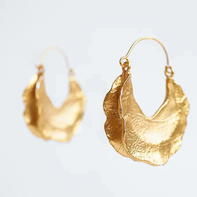 2024 New ZA Golden Metal Feel Geometric Statement Hanging Earrings Women Asymmetry Vintage Punk Indian Earrings Jewelry