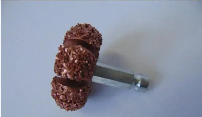 Grinding tool for flat tire rubber made of tungsten manganese alloy Thickened tooth grinding head