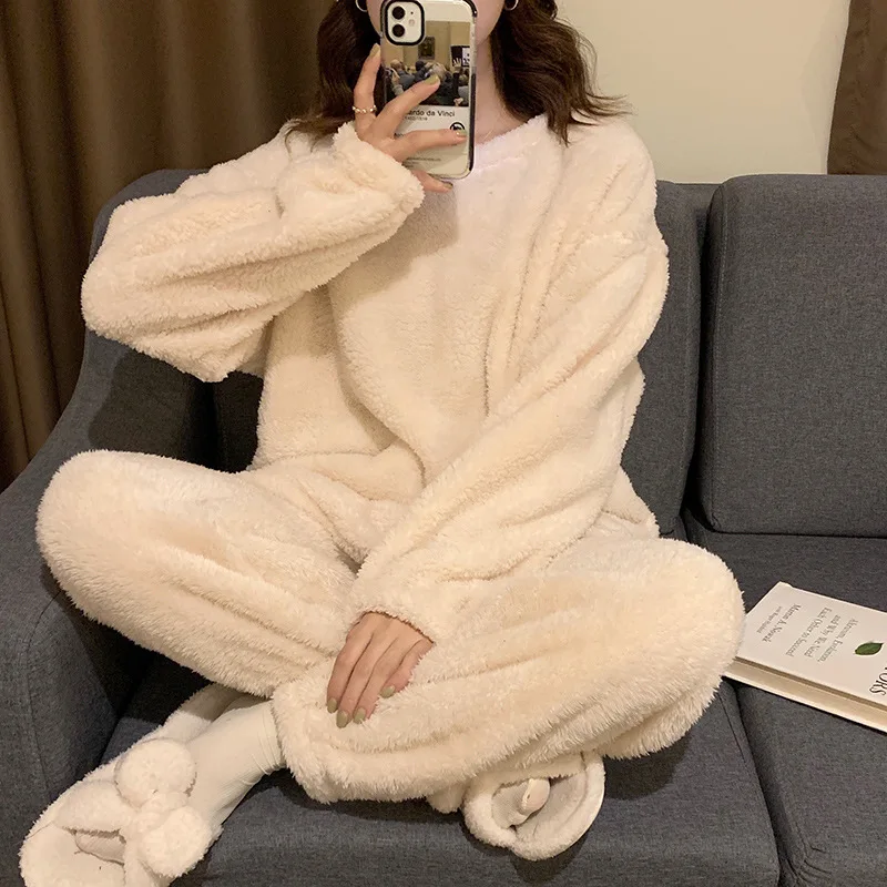 Women Flannel O-Neck Pajamas Set Winter Warm 2PCS Sleepwear Solid Color Nightwear Female Pijamas Suit Coral Fleece Loungewear