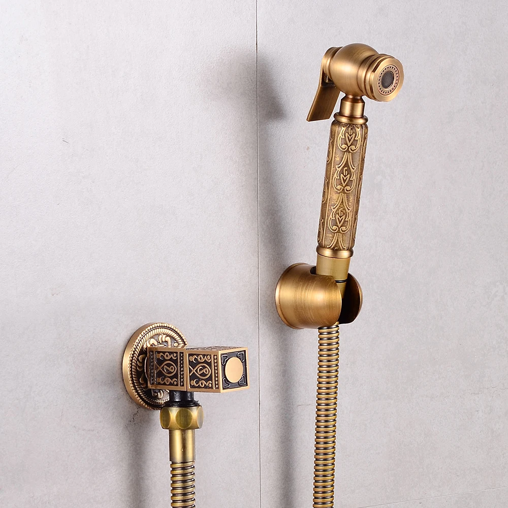 Toilet Bidet Sprayer Douche Kit Hand Held Shower Faucet Bidet Taps Antique Bronze Brass Carving Shattaf Copper Valve Jet Set