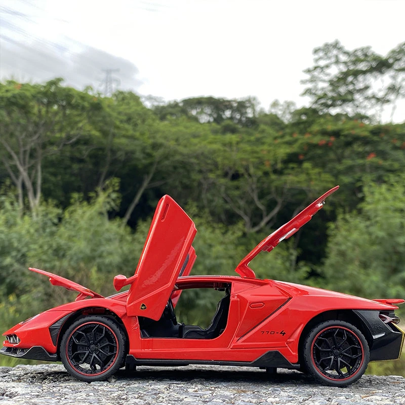 1:24 Centenario LP770 Alloy Sports Car Model Diecasts & Toy Vehicles Metal Car Model Simulation Sound and Light Childrens Gifts