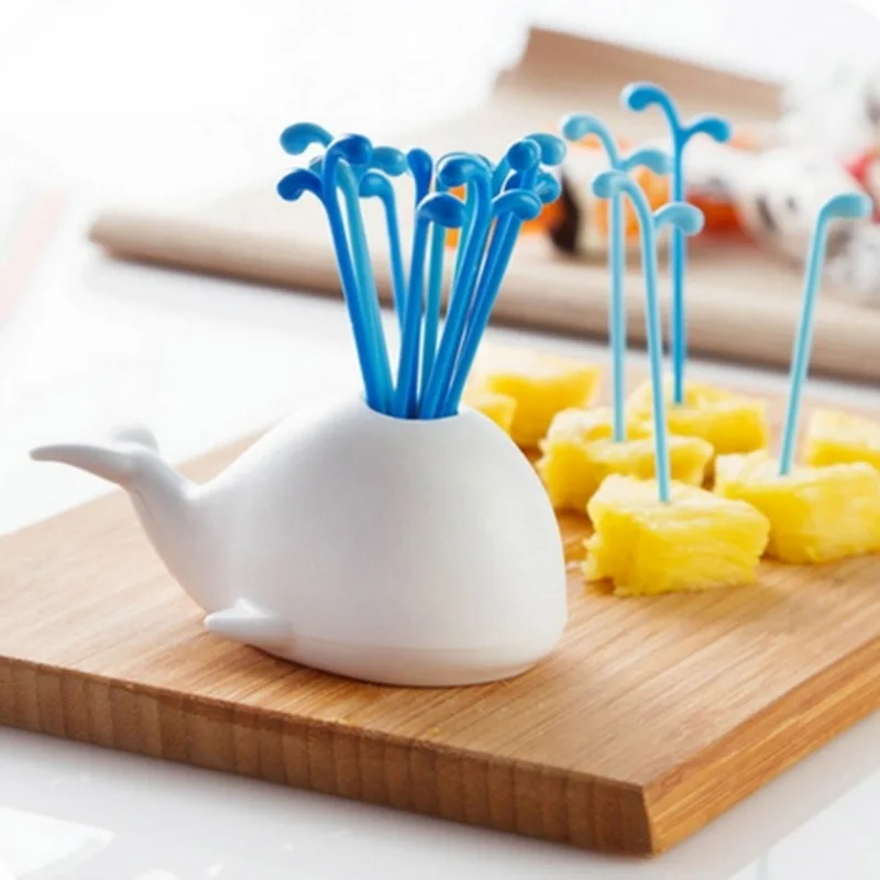 Creative Whale Fruit Fork Cake Dessert Salad Sticks Food Picks Cocktail Toothpick Skewer Cake Fork Dining Table Decor Gadgets