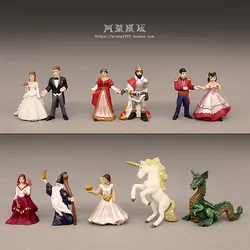 Miniatures European Medieval Ancient Roman Castle Pope King Princess Movie Action Figure Model Decoration Figurine Children Toys