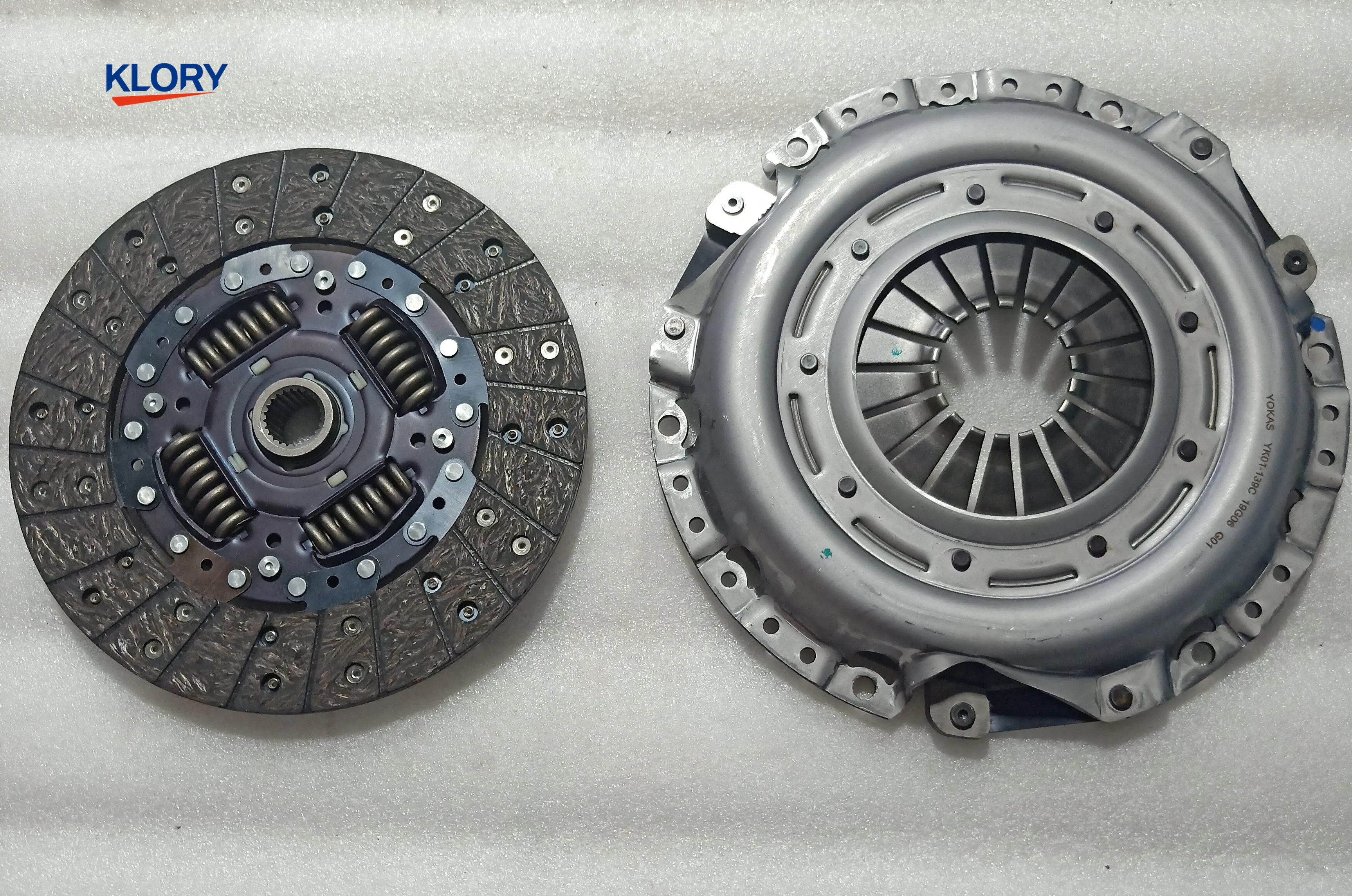 1601100JUD 1601200JUDB1 Clutch set（clutch cover and clutch disc-diameter:250MM;24 Teeth） For ZX Grandtiger  JE493 4JB1 2.8