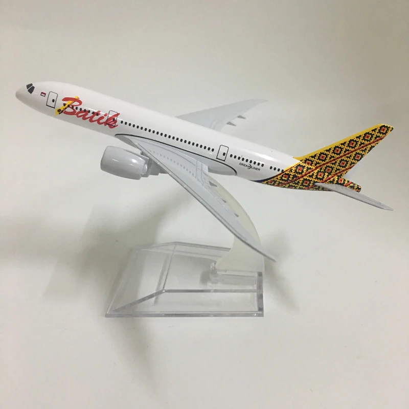 JASON TUTU 16cm Indonesia Batik Boeing 787 Aircraft Model Diecast Metal 1:400 Plane Model Airplane Model Airplanes Plane Toy Gif