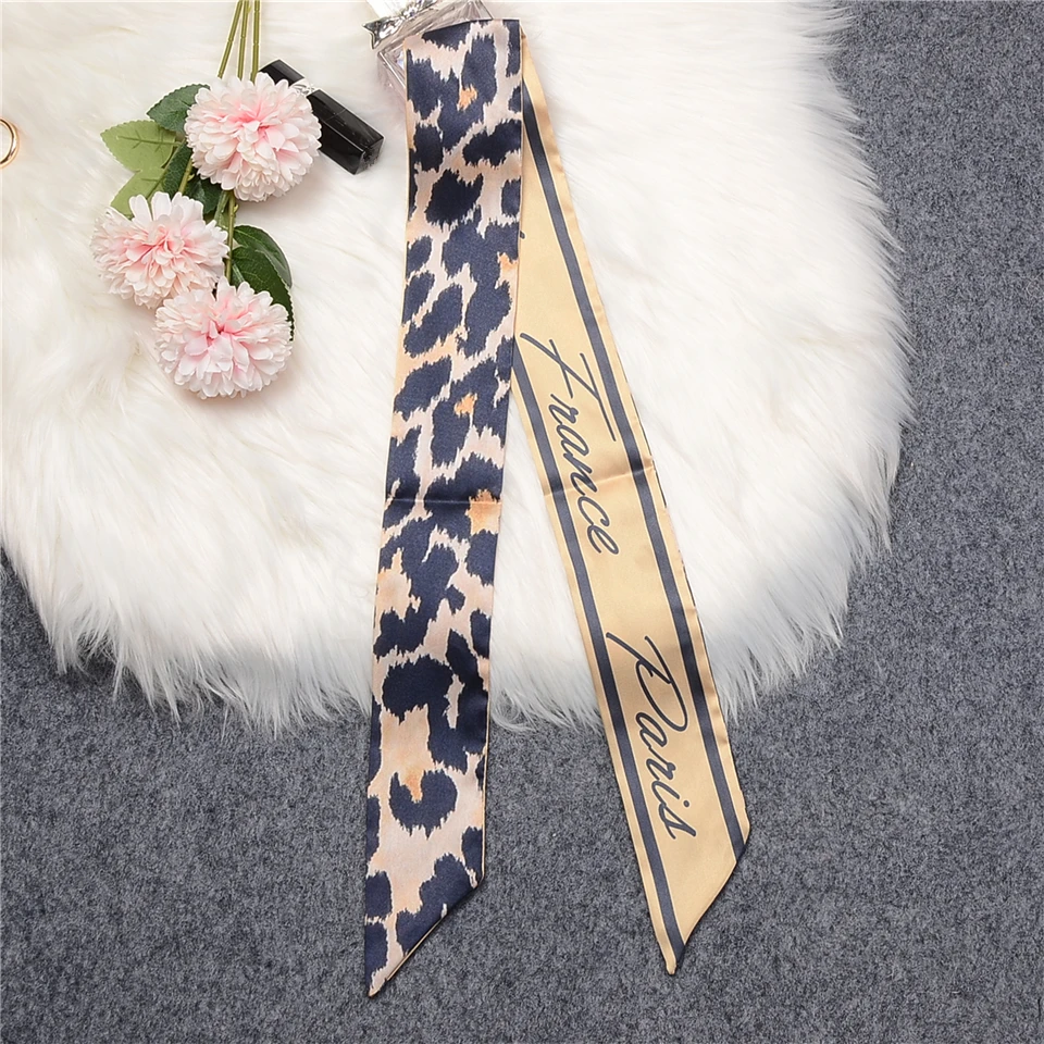 2023 leopardo sarja 100% lenço de seda das mulheres marca lenço magro saco cachecóis design toalha de pulso foulard verão neckerchief bandana