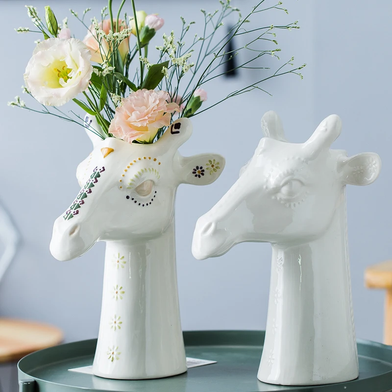 

Modern creative giraffe vase countertop flower arrangement home porch decor crafts terrarium funny gift ceramic vase CL102004