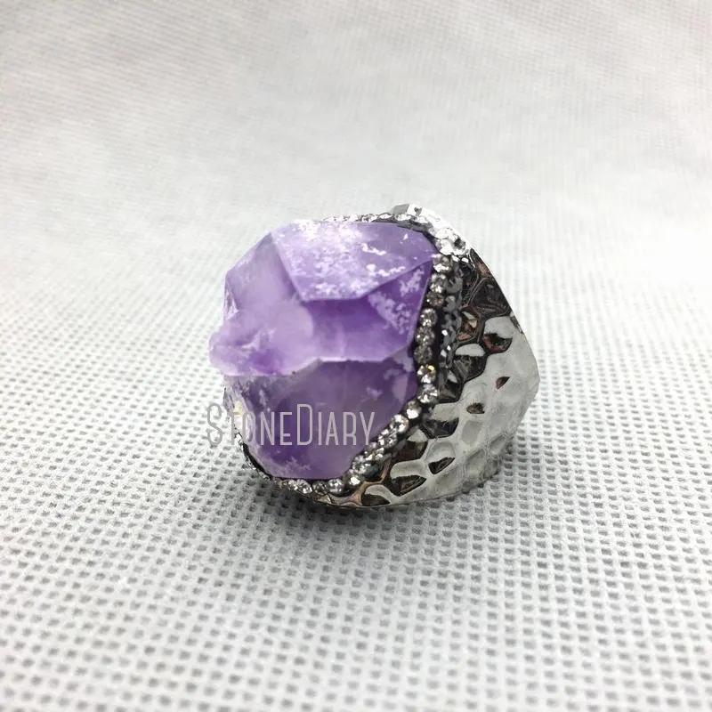 

RM4661 10Pcs Top Seller Crystal Pure Gold Color Irregular Surface Free Form Ring Amethysts Cluster Ring 30x22mm