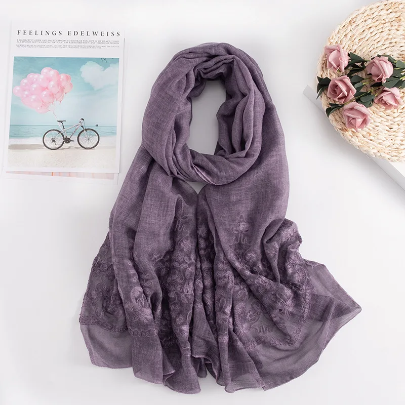 New Design Ethnic Embroidered Style Cotton Lace Scarf Shawls for Women Winter Muslim Hijab Bandana Pashmina